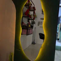 آیینه قدی|آرایشگاه و سالن‌های زیبایی|نکا, |دیوار