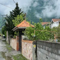 207متر-ملک-شسته-رفته-با-سندتکبرگ