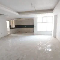 ۱۳۵متر/فول امکانات/۳خواب/کلید نخورده/قیمت مناسب