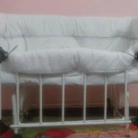 تخت و گهواره نوزاد