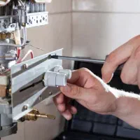 تعمیر آبگرمکن و کار های خدماتی