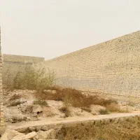 ملک نیمه کاره