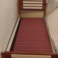 تخت خواب چوبی یکنفره همراه تشک با زیره کاملا محکم
