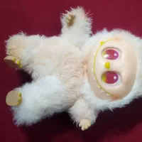 عروسک لبوبو