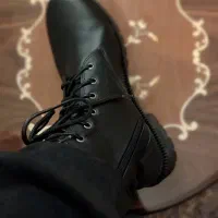 تعدادی بوت زنانه از سایز ۳۷ تا ۴۰