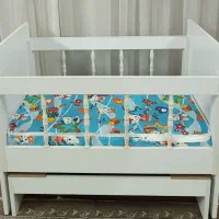 تخت کودک گهواره ای  همراه با تشک