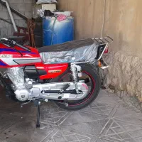 متور هوندا ۲۰۰.