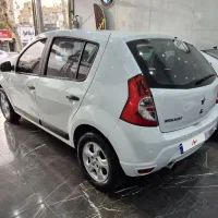 رنو ساندرو مدل ۱۳۹۵ دنده ایی مشابه صفر