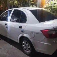 ساینا s سفید صدفی