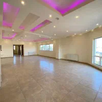 آپارتمان ۱۷۰ متری تک واحدی - سه نبش طبقه دوم