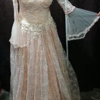 لباس مجلسی|لباس|اراک, |دیوار