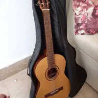 گیتار سالم درحد با کاور مناسب برای آموزش گیتار|گیتار، بیس، امپلیفایر|مشهد, توس فردوسی|دیوار