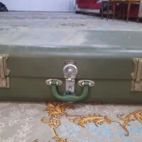 چمدان قدیمی