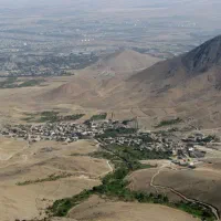 زمین بر اصلی جاده نظم آباد