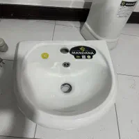 روشویی سرویس بهداشتی