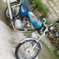 موتور ۱۲۵ مدل ۸۷ مدارک دار ملی بیمه دارد