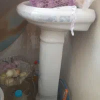 روشویی ایستاده