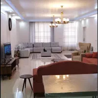 واحد-اپارتمانی-حیاط-دار-330متری-سه-خواب