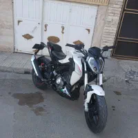بنلی 180 s  مدل ۱۴۰۰