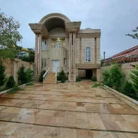 ویلا270 متری نما سنگ ساحلی مدارک کامل/لوکیشن برند