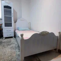 تخت وکمد نوجوان|تخت و سرویس خواب|ساری, |دیوار