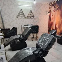 صندلی و تجهیزات ارایشگاه