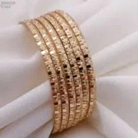 النگو طلا روس