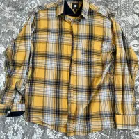 پیراهن مردانه