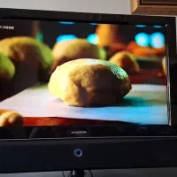 تلویزیون۴۲ اینچxویژن باند پایین تلویزیون