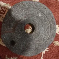 آسیاب دستی قدیمی|کلکسیون اشیاء عتیقه|سنگر, |دیوار