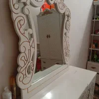 میز آرایش درحدنو|تخت و سرویس خواب|قم, قلعه کامکار|دیوار