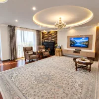 ۱۴۷متر/تک‌واحدی/۳ خواب تخت‌خور/غرق نور + جکوزی