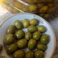 زیتون بدون هسته آماده خوردن