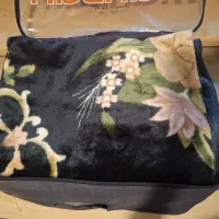 پتوی نرمینه یه رو نرم