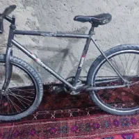 دوچرخه|دوچرخه، اسکیت، اسکوتر|هامون, |دیوار