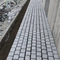 سنگ کوبیک برای راه رو ماشین رمپ