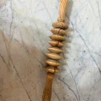 ماساژور دستی، مدل وردنه ای