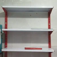 تعدادی قفسه یک عددویترین رگال وآویزلباس