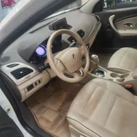 فلوینس ۲۰۱۷ E4 فول وارداتی