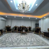 مبل سلطنتی در حد نو کامل سالم