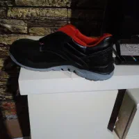 کفش ایمنی|کیف، کفش، کمربند|ارومیه, |دیوار