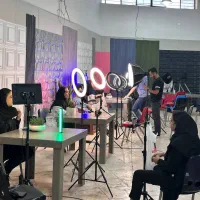 ادمین حضوری تولید محتوا، کار دانشجویی