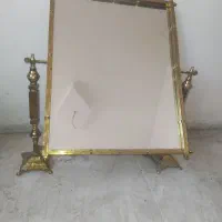 ایینه پایه دارا