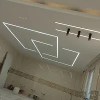 شاگرد نقاشی ساختمان