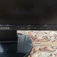 مانیتور کاملا سالم مارک سامسونگ|قطعات و لوازم جانبی رایانه|فولادشهر, B4|دیوار