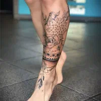 تتو بدن فقط ۳۰۰ بانوان