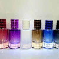 پخش عمده عطر و شیشه و ملزوماتش|آرایشی، بهداشتی، درمانی|اسلام‌شهر, شهرک قائمیه|دیوار