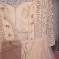 لباس مجلسی|لباس|میانه, |دیوار