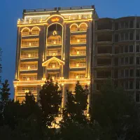 واحد ۱۳۵متری رو به دره با دوخواب مستر بابالکن بزرگ