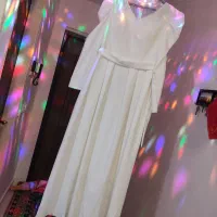 لباس عقد در حد نو